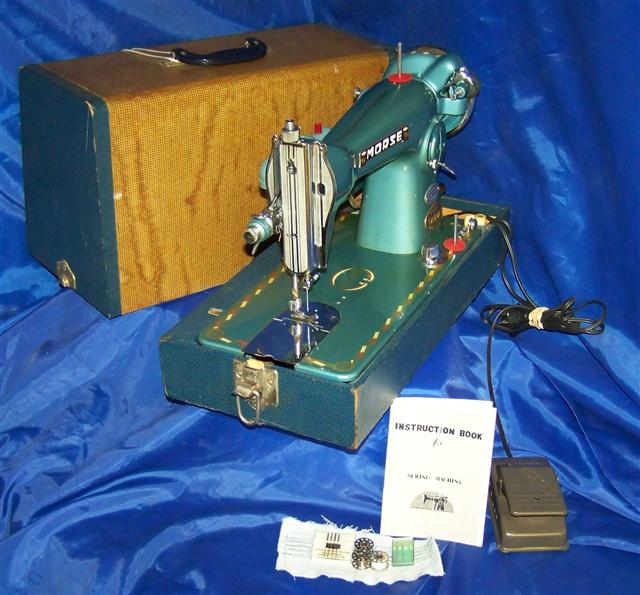 MORSE 15 CLASS SEWING MACHINE