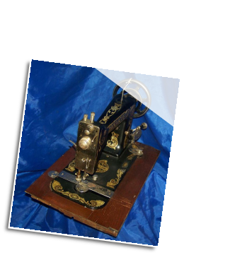 DAMASCUS TREADLE LONG SHUTTLE SEWING MACHINE DAMASCUS TREADLE LONG SHUTTLE SEWING MACHINE