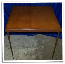 CARD TABLE FOR SINGER 221 FEATHERWEIGHT