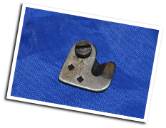 THREAD CUTTER AND MOUNTING SCREW ORIGINAL WHITE PART
