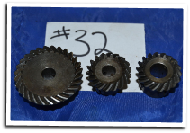 GEARS 3 FOR SINGER 101 SEWING MACHINES ORIGINAL PARTS